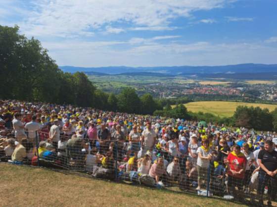 marianska hora prilakala pocas vikendu 300 tisic putnikov levoca si pripomenula odkaz jana pavla ii