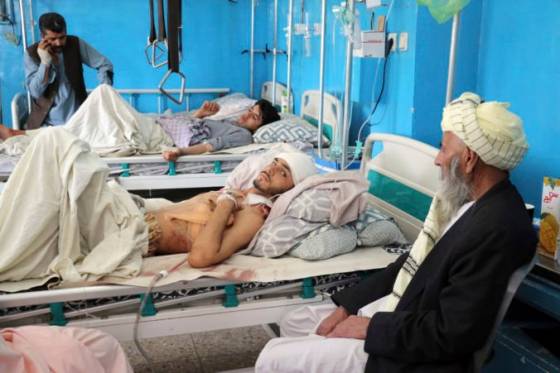pocet obeti utoku v afganistane narasta v nemocniciach skoncilo viac ako 150 zranenych