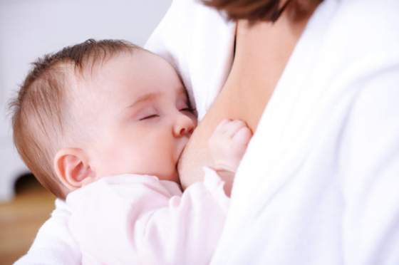 pediatri varuju az kazde piate dojca na slovensku priskoro konzumuje kravske mlieko