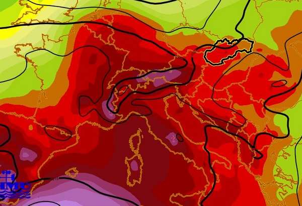 meteorologovia vydali vystrahy aj na piatok vyssia oranzova plati az pre 28 okresov