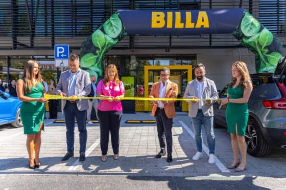 vlajkova predajna billa sa po rekonstrukcii meni na najmodernejsi supermarket na slovensku