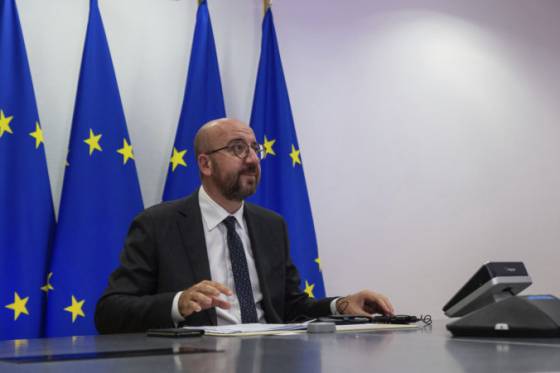 Predseda Európskej rady už nie je v izolácii, Charles Michel mal dva negatívne testy