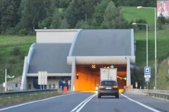pripravte sa na dopravne obmedzenia tunely sibenik a branisko uplne uzavru