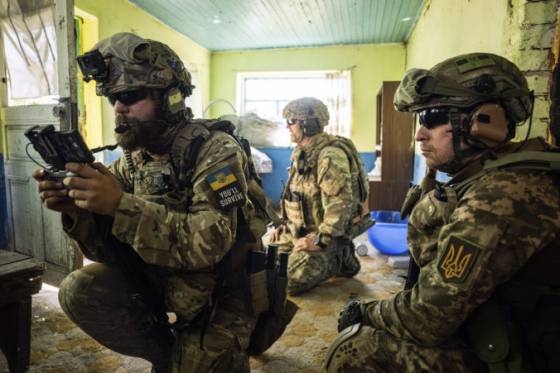ukrajinski obyvatelia pomahaju svojej armade zvysovat ruske straty pochvaluje si generalny stab