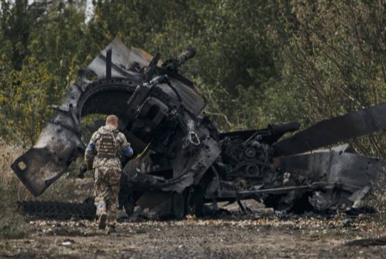 rusi po ukrajinskej protiofenzive opustaju svoje pozicie a utekaju s koristou