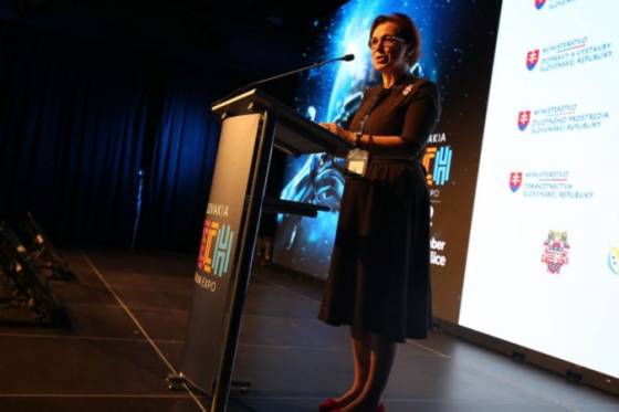 ak chceme na slovensku vybudovat modernu ekonomiku potrebujeme zvysit nasu inovacnu vykonnost tvrdi brockova