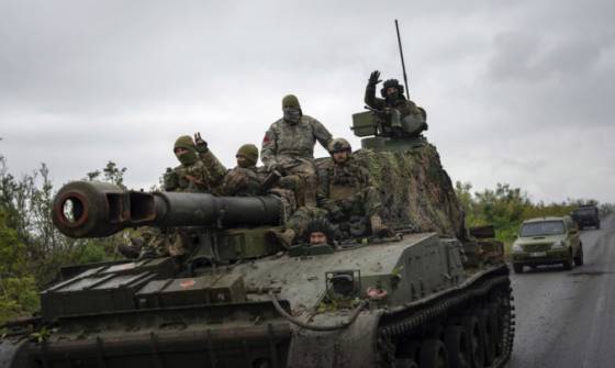 ukrajinska armada oslobodila dedinu v doneckej oblasti a ziskala spat pozicie v smere na bachmut