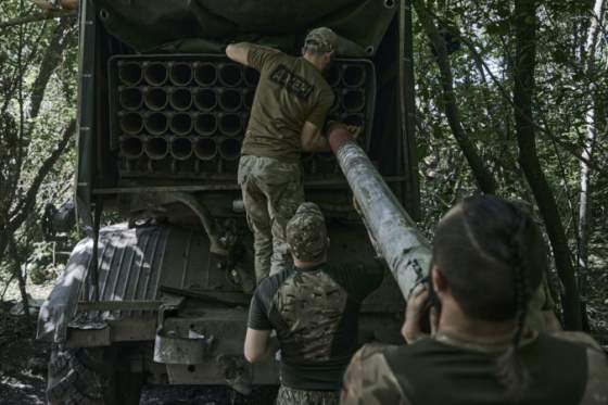 ukrajina postupuje v zaporozskej oblasti situacia vsak zostava zlozita aj pre ruske minove polia