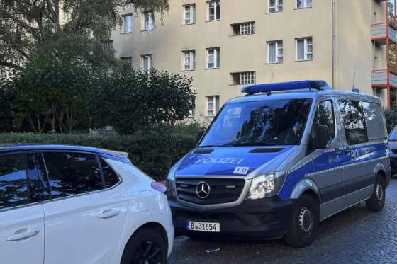 nemecka policia vykonala raziu v domoch clenov neonacistickej skupiny hammerskins
