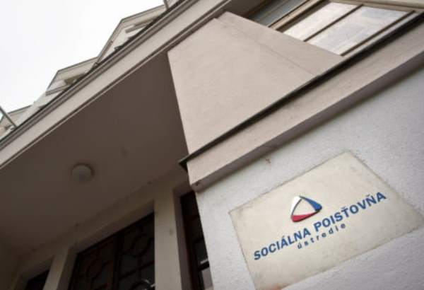 odlozene poistne treba uhradit do konca septembra upozornuje socialna poistovna