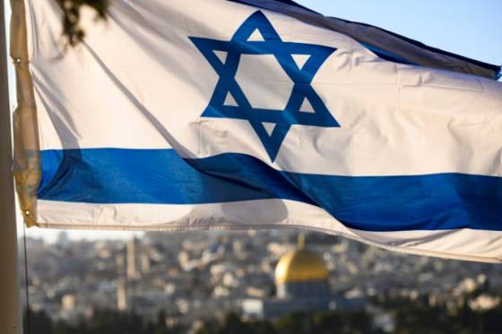 Izrael od 1. novembra povolí zahraničným turistom vstup do krajiny, musia byť zaočkovaní