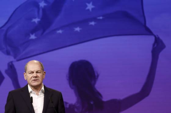 scholz vyzval na zriadenie sil rychlej reakcie unie a chce zrusenie principu jednomyselnosti v jej zahranicnej politike