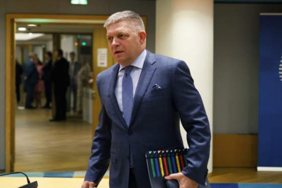 Fico: Slovensko nebude vojensky podporovať Ukrajinu, humanitárna pomoc bude pokračovať