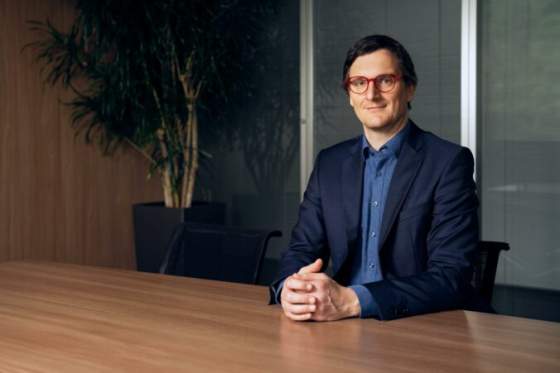 automobilovy sektor cakaju zasadne zmeny mnohi vyrobcovia na ne vsak nie su pripraveni