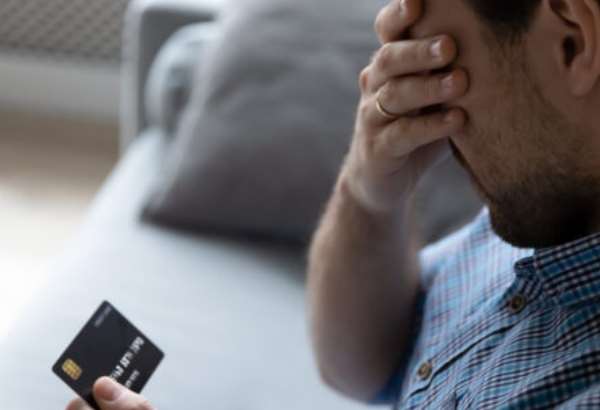 financne podvody sa menia ich cielom uz nie je len prelomit system ale manipulaciou zlomit cloveka