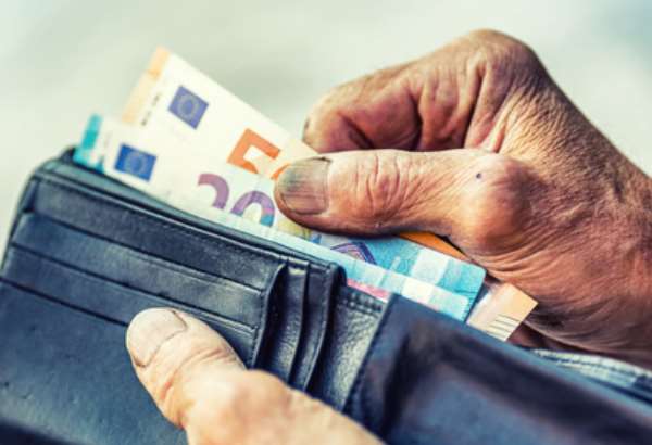 dochodky caka od novembra zmena pri preberani sa bude podpisovat novy doklad