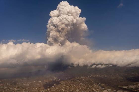 erupcie sopky cumbre vieja sposobili skody za stovky milionov eur jej energia by vystacila na 36 rokov