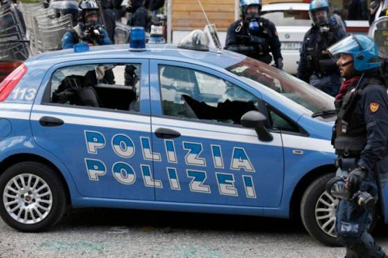 talianska policia rozbila gang ktory nutil zeny z nigerie k prostitucii a zobraniu
