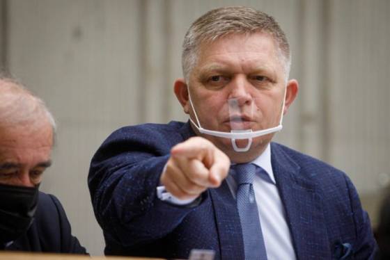 vyhotovenie nahravok z polovnickej chaty je politicky terorizmus fico sa stazuje na nezakonnost