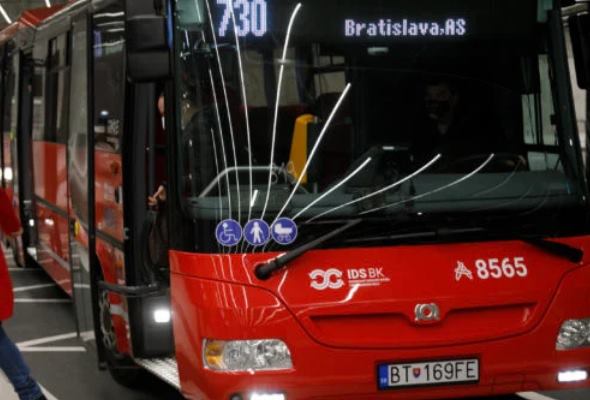 doprava v bratislavskom kraji zostava i nadalej obmedzena arriva stale nema dostatok vodicov