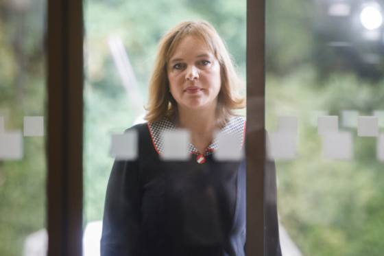 referendum je iba platena volebna kampan smeru zneuzivat frustraciu ludi pocas najvacsej krizy povazuje remisova za chrapunstvo