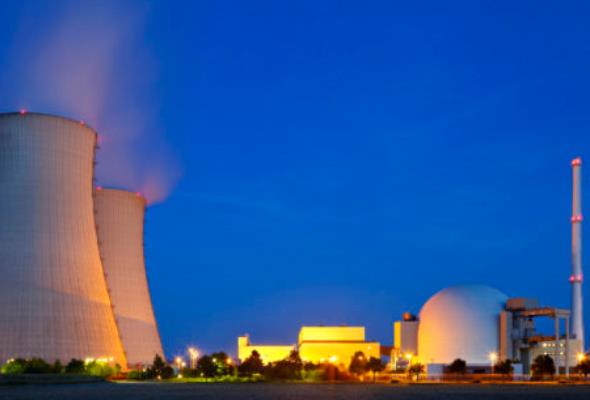 nemecki poslanci schvalili ze sa prevadzka troch poslednych jadrovych reaktorov predlzi do aprila