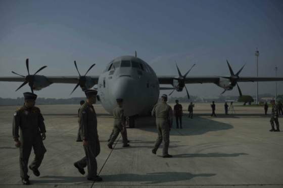 v gruzinsku sa zrutilo turecke vojenske lietadlo s 20 ludmi cestou z azerbajdzanu