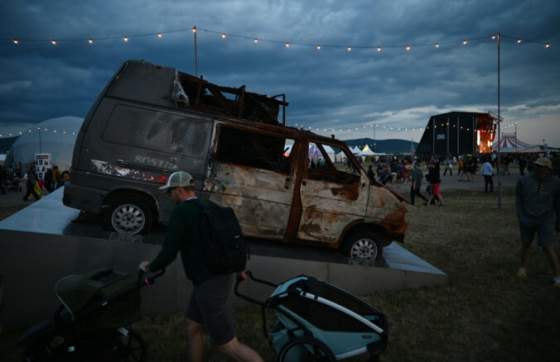 zbierka na sanitky pre ukrajinu ziskala uz vyse pol miliona eur prispeli tisicky darcov