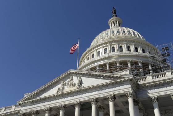 americky kongres predlzil rozpoctovy rok zabranil tak shutdownu