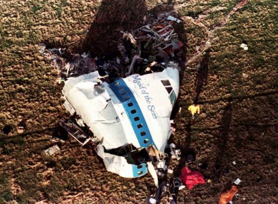 Minister spravodlivosti USA oznámil nové obvinenia v prípade bombového útoku nad Lockerbie