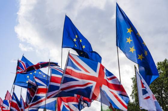 pobrexitova obchodna dohoda dostala zelenu musi ju este schvalit europsky parlament