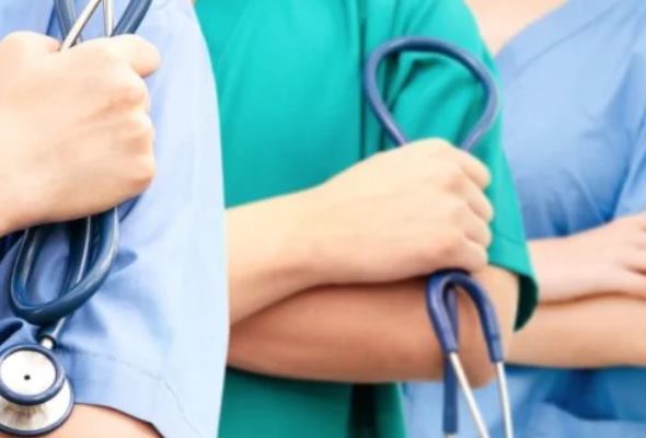 slovenskym nemocniciam chybaju lekari aj zdravotne sestry a platove podmienky sa nelepsia