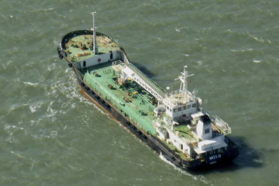 americania uvalili sankcie na tri lodne spolocnosti ktore prepravovali rusku ropu s hodnotou nad cenovym stropom