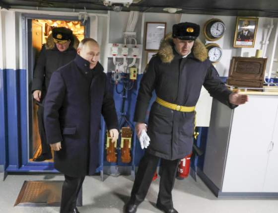Rusi uviedli do prevádzky nové jadrové ponorky, Putin prisľúbil modernizáciu námorníctva