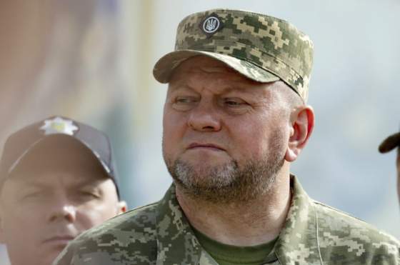 situacia na bojisku nie je patova tvrdi hlavny velitel ukrajinskej armady valerij zaluznyj