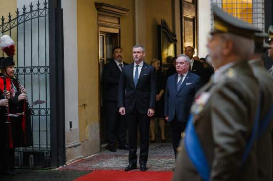 slovensko ma novy duchovny symbol vo vatikane pellegrini hovori o nadeji v case napatia a neistoty doma aj vo svete