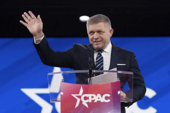 politika na styri svetove strany prinasa svoje vysledky pochvalil sa fico v lete navstivi trumpa