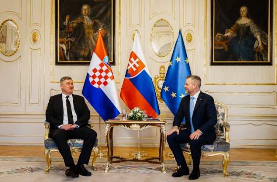 pellegrini sa stretol s milanovi om slovensko a chorvatsko oznacil za krajiny s podobnym pribehom