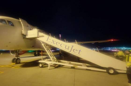 vladny special zostal na letisku v bruseli poskodeny fico nim letel na samit europskej unie foto