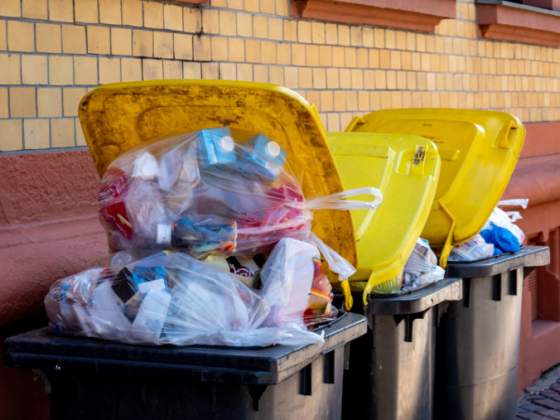 banska bystrica posilnuje zber odpadu pocas vianoc a zaciatku roka vyvoz bude takmer kazdy den